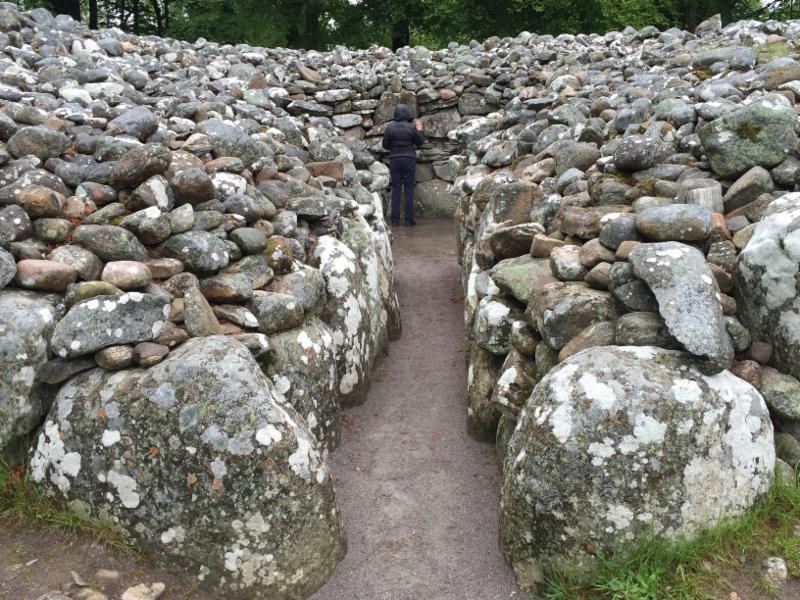 clava-cairns