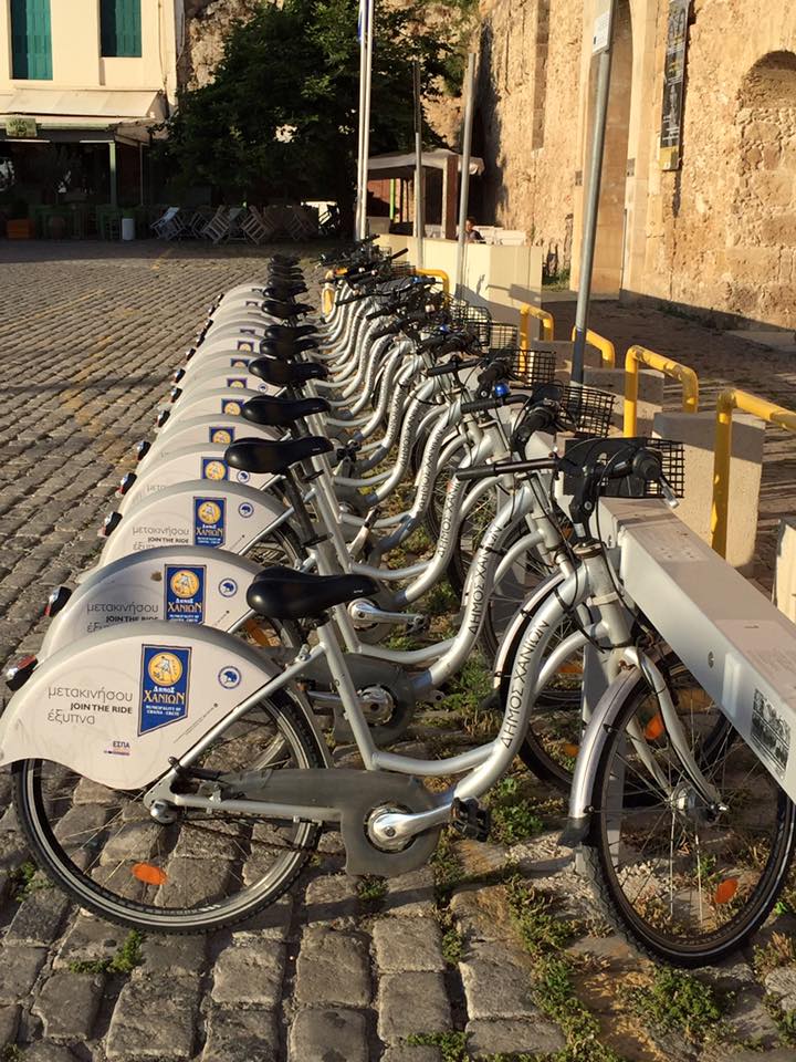 laura-davis-greece-chania-dormant-bicycles