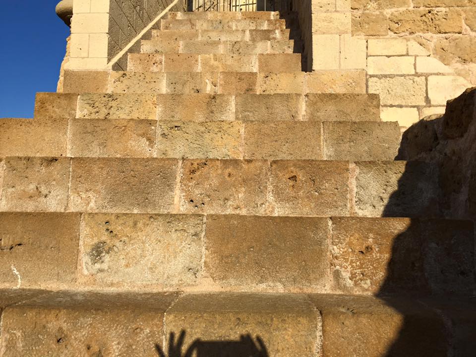 laura-davis-greece-chania-giant-steps