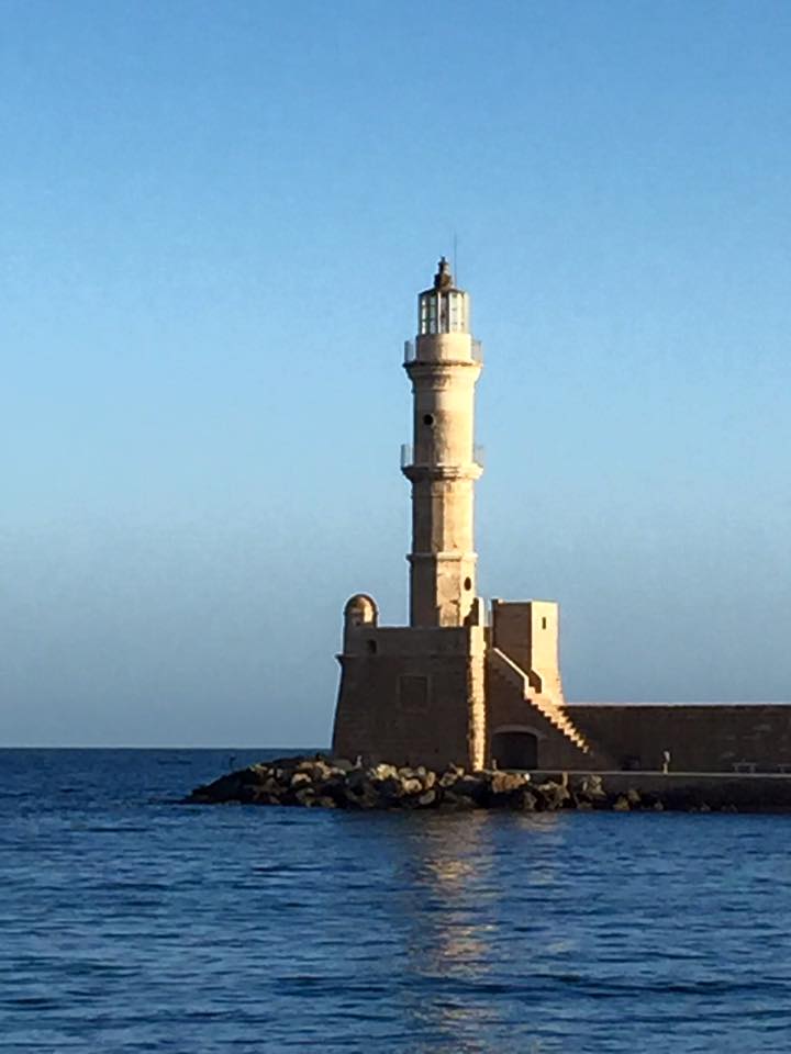 laura-davis-greece-chania-lighthouse-afar