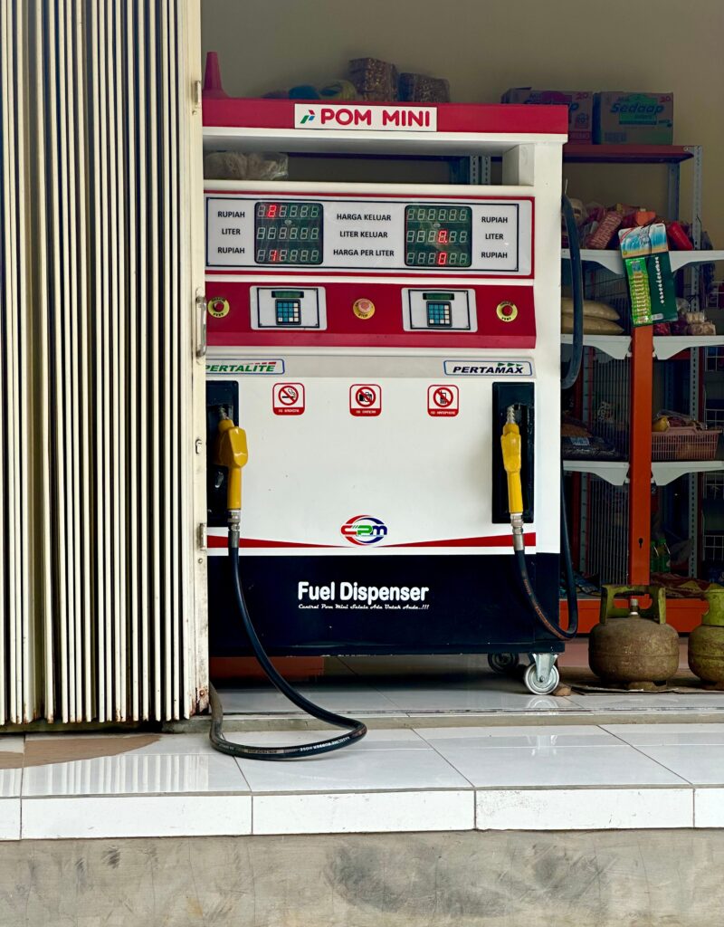 Gas station. Photo by Laura Davis.