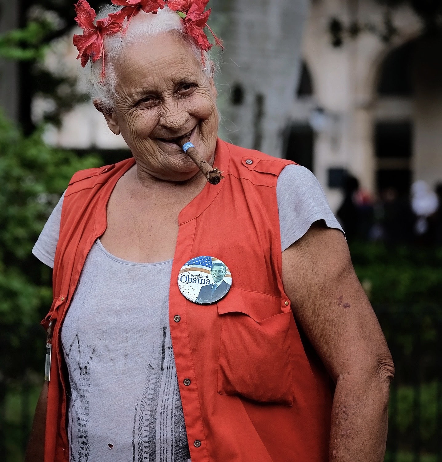Lady with cigar. Photo by Elaine Aragon.