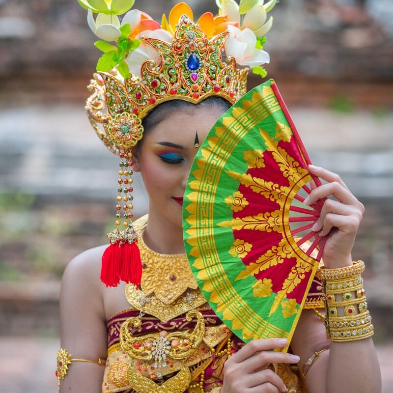 Beautiful bali asian portrait women in traditional costumes