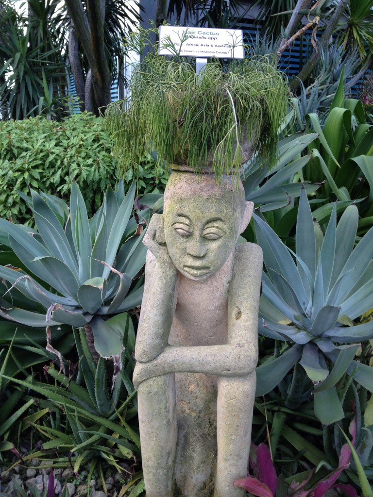 Chagi Airport, Shanghai - Cactus Garden Statue